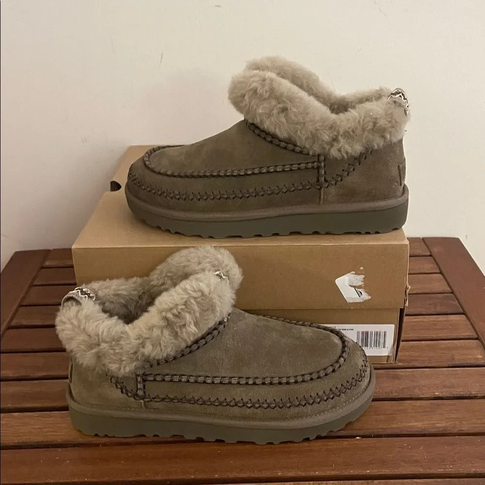 UGG Classic Ultra Mini Alpine Booties Hickory USA Women Size 6/UK 4/EU 37